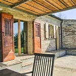 Σπίτι διακοπών Haus In Mit Privatem Pool By Interhome